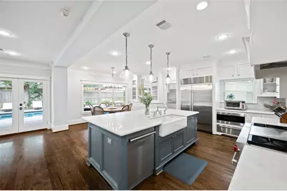 5687 Green Tree Road, Houston, TX 77056 - Photo 11