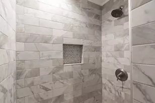 910 Moody Ave, Galveston, TX 77550 - Photo 29