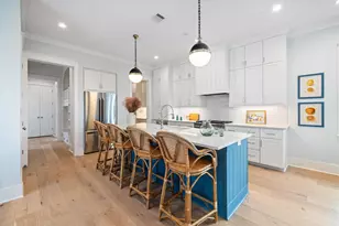 2602 E Seaside Dr, Galveston, TX 77550 - Photo 13