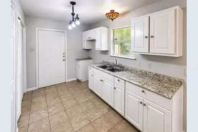 11919 Greenmesa Drive, Houston, TX 77044 - Photo 17
