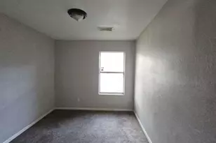 11919 Greenmesa Dr, Houston, TX 77044 - Photo 5