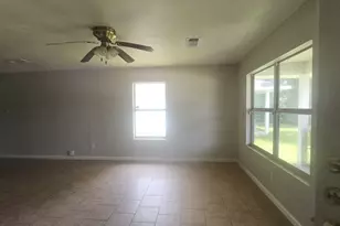 11919 Greenmesa Dr, Houston, TX 77044 - Photo 3