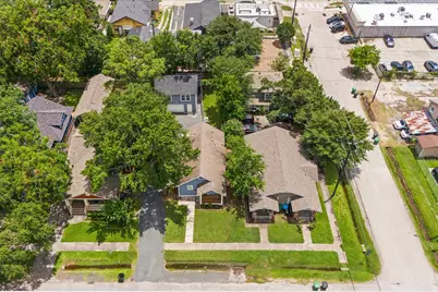 704 E 11th 1/2 Street, Houston, TX 77008 - Photo 45
