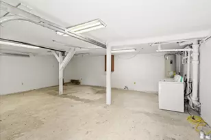 704 E 11th 1/2 St, Houston, TX 77008 - Photo 29