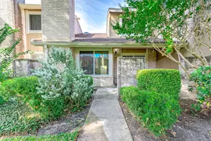 11609 Village Pl Dr, Houston, TX 77077 - Photo 3