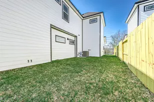 8598 Hoffman St, Houston, TX 77016 - Photo 29