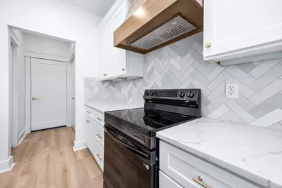 8598 Hoffman Street, Houston, TX 77016 - Photo 9