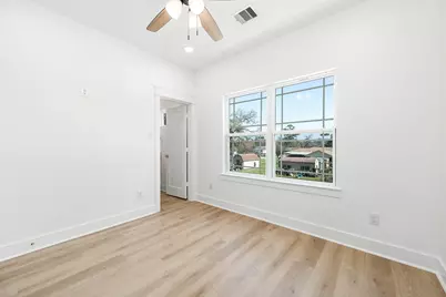 8598 Hoffman Street, Houston, TX 77016 - Photo 25