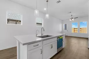 30906 Newcomb Lndg Ln, Waller, TX 77484 - Photo 5