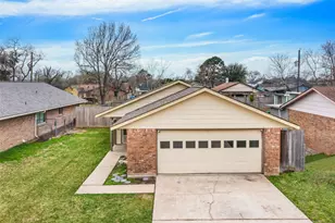 509 N 11th St, La Porte, TX 77571 - Photo 3