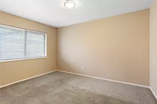 509 N 11th St, La Porte, TX 77571 - Photo 23