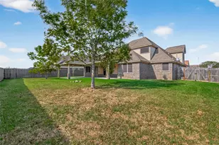 14006 Martinique Ln, Mont Belvieu, TX 77523 - Photo 27