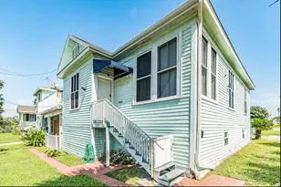 1628 17th, Galveston, TX 77550 - Photo 21