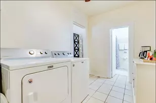 1628 17th, Galveston, TX 77550 - Photo 11