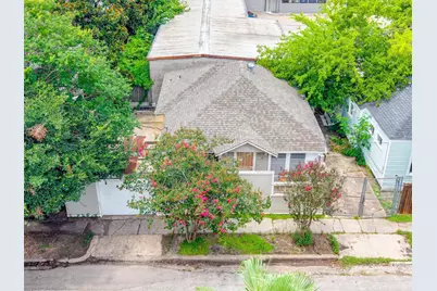 304 Bomar Street, Houston, TX 77006 - Photo 19