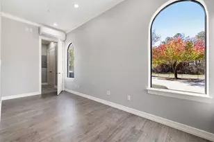 12832 Willow Centre Dr, Houston, TX 77066 - Photo 27