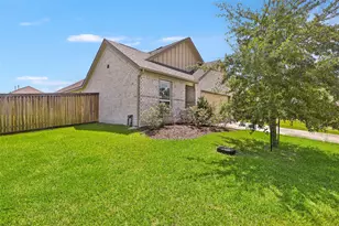 17834 Typhoon Way, Crosby, TX 77532 - Photo 3
