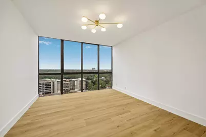 5001 Woodway Drive Drive #1806, Houston, TX 77056 - Photo 17