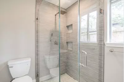 10827 Tupper Lake Drive, Houston, TX 77042 - Photo 33