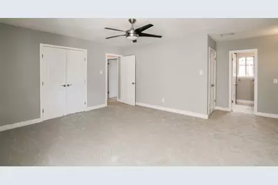 10827 Tupper Lake Drive, Houston, TX 77042 - Photo 31