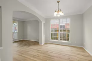 9107 Huckinston Ct, Spring, TX 77379 - Photo 11
