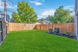 1818 Colquitt St, Houston, TX 77098 - Photo 9