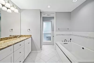 4922 Braesvalley Drive, Houston, TX 77096 - Photo 21