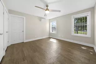 1709 Dan St, Houston, TX 77020 - Photo 17
