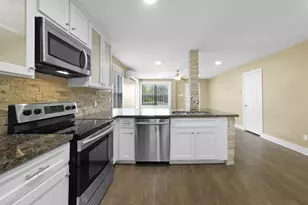 1709 Dan St, Houston, TX 77020 - Photo 11