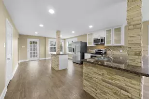 1709 Dan St, Houston, TX 77020 - Photo 9