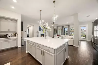 2011 Big Creek Way, Missouri City, TX 77459 - Photo 9