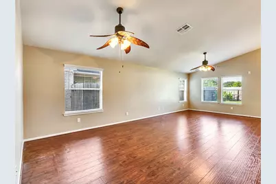 4027 Bentwood Drive, Dickinson, TX 77539 - Photo 13