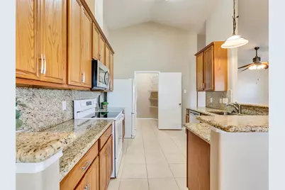 4027 Bentwood Drive, Dickinson, TX 77539 - Photo 23