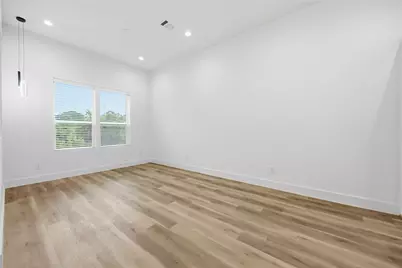 6627 Katarani Drive, Houston, TX 77091 - Photo 11