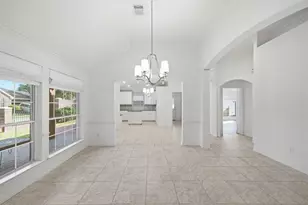 515 Pine Ridge Ct, Friendswood, TX 77546 - Photo 9
