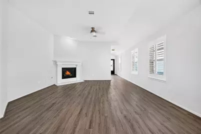 4419 Waterside Cove Lane, Houston, TX 77053 - Photo 13