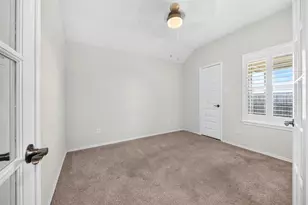 4419 Waterside Cove Ln, Houston, TX 77053 - Photo 29