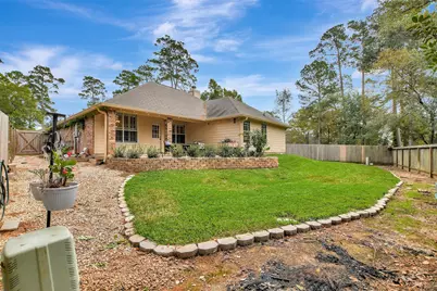 11807 Briarwood Lane, Montgomery, TX 77356 - Photo 21