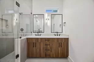 738 Curtin St, Houston, TX 77018 - Photo 25