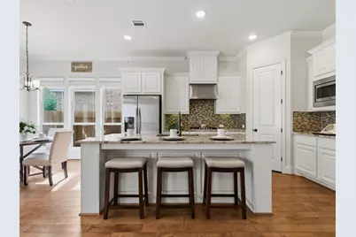 13211 Parkway Meadows Drive, Houston, TX 77077 - Photo 11