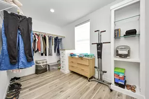 7314 Iwo Jima Rd, Houston, TX 77033 - Photo 25