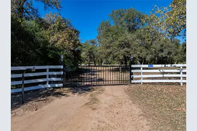 1820 Guenther Road, La Grange, TX 78945 - Photo 27