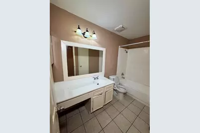 8201 Richmond #12, Houston, TX 77063 - Photo 7
