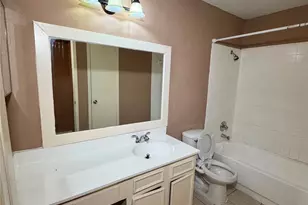 8201 Richmond, Houston, TX 77063 - Photo 7