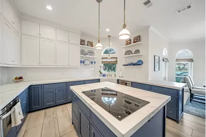 318 Bayshore Drive, Montgomery, TX 77356 - Photo 11