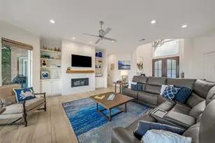 318 Bayshore Dr, Montgomery, TX 77356 - Photo 9