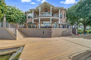 318 Bayshore Dr, Montgomery, TX 77356 - Photo 35