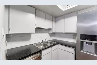 10811 Richmond Avenue #101, Houston, TX 77042 - Photo 5