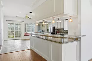 4063 Breakwood Dr, Houston, TX 77025 - Photo 13