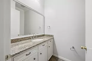 4063 Breakwood Dr, Houston, TX 77025 - Photo 27